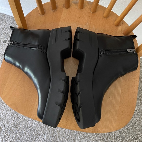 Sam & Libby platform boots - Picture 3 of 5